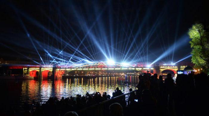 פסטיבל האור במוסקבה - היופי של הבירה הערב